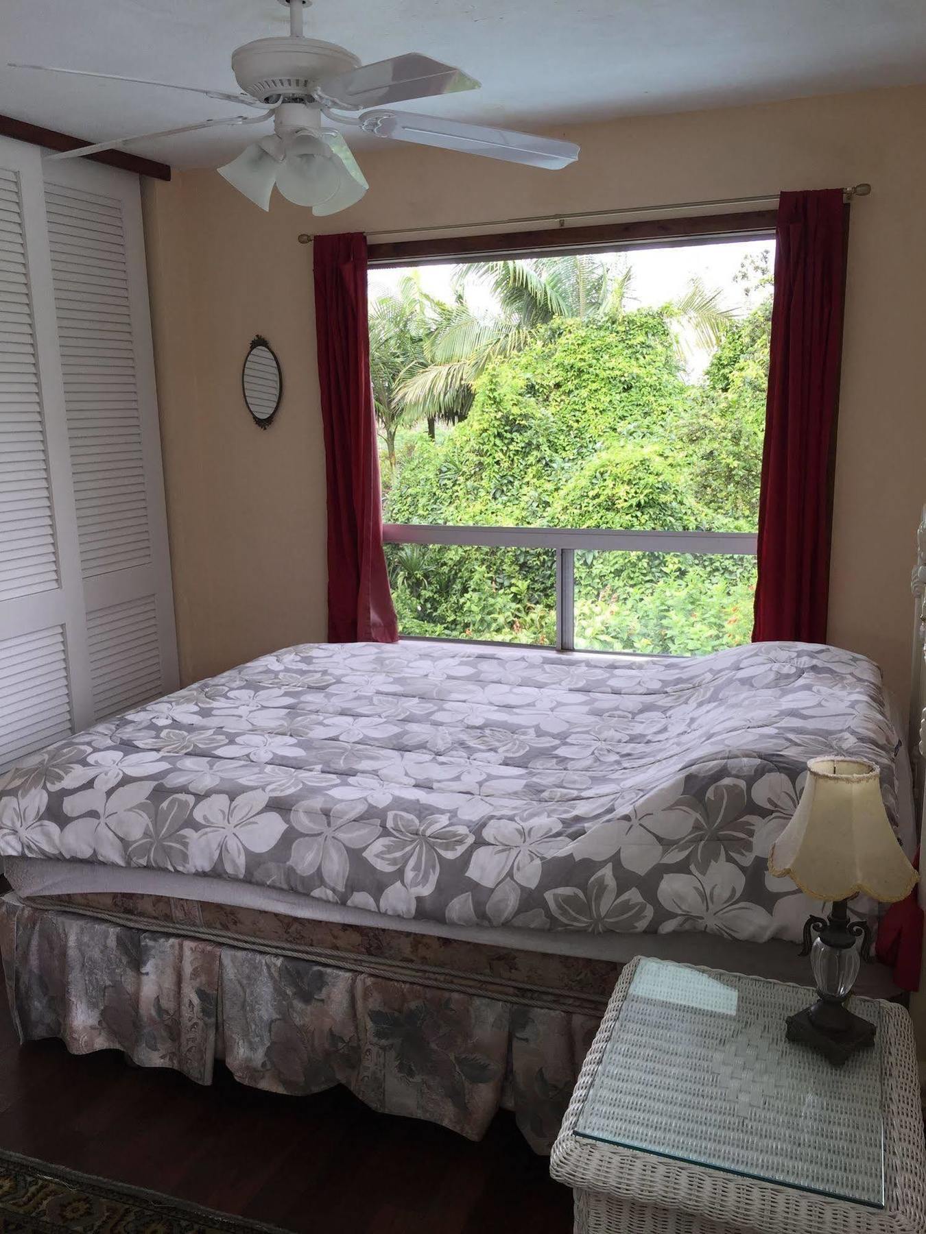 Lava Tree Tropic Inn Pahoa Екстер'єр фото
