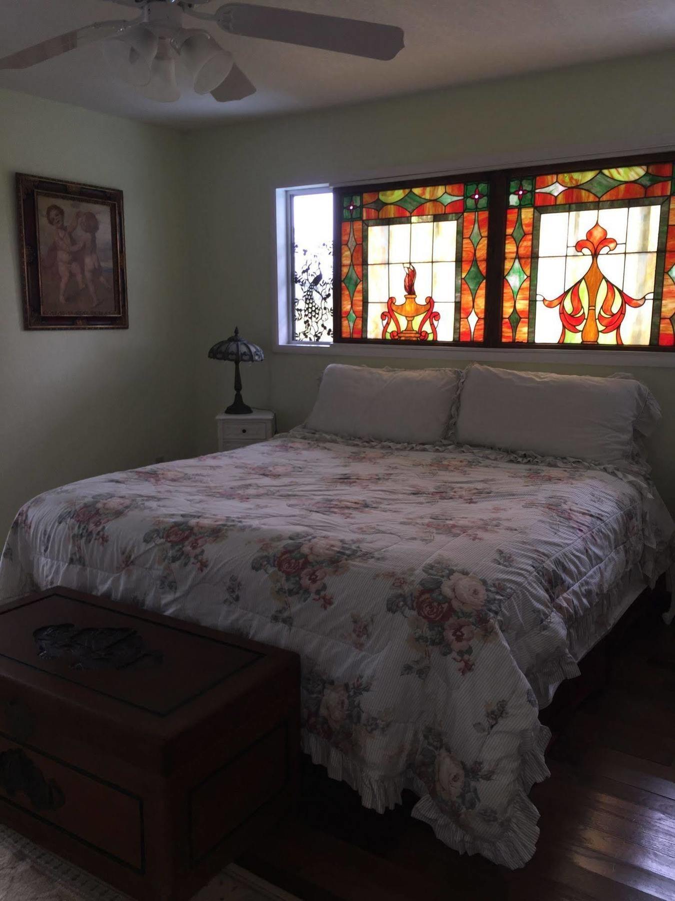 Lava Tree Tropic Inn Pahoa Екстер'єр фото